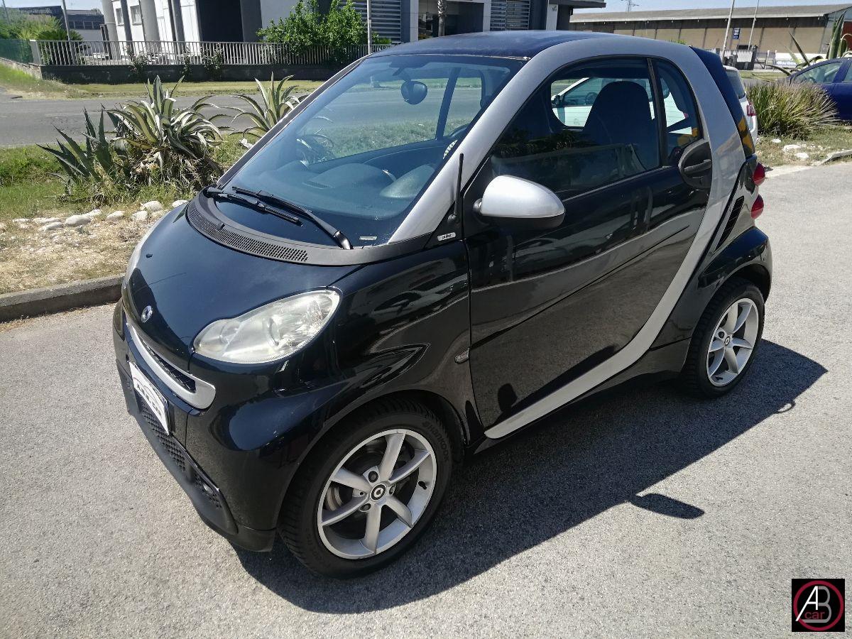 SMART - Fortwo - 800 40 kW coupé pure cdi - ADATTA NEOPATENTATI