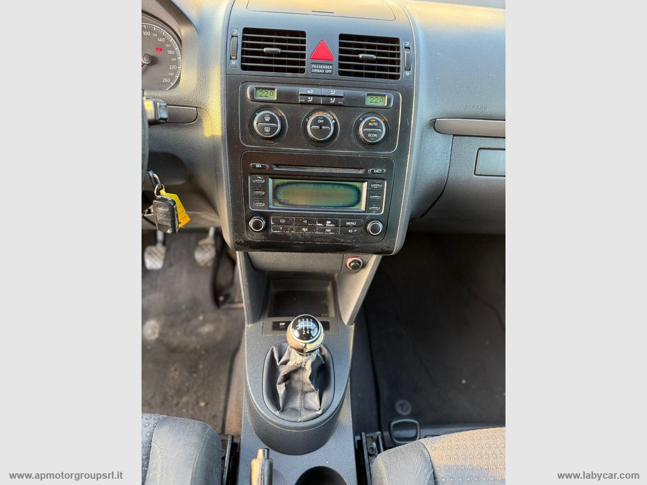 VOLKSWAGEN Touran 2.0 VAN TDI COMFORTLINE