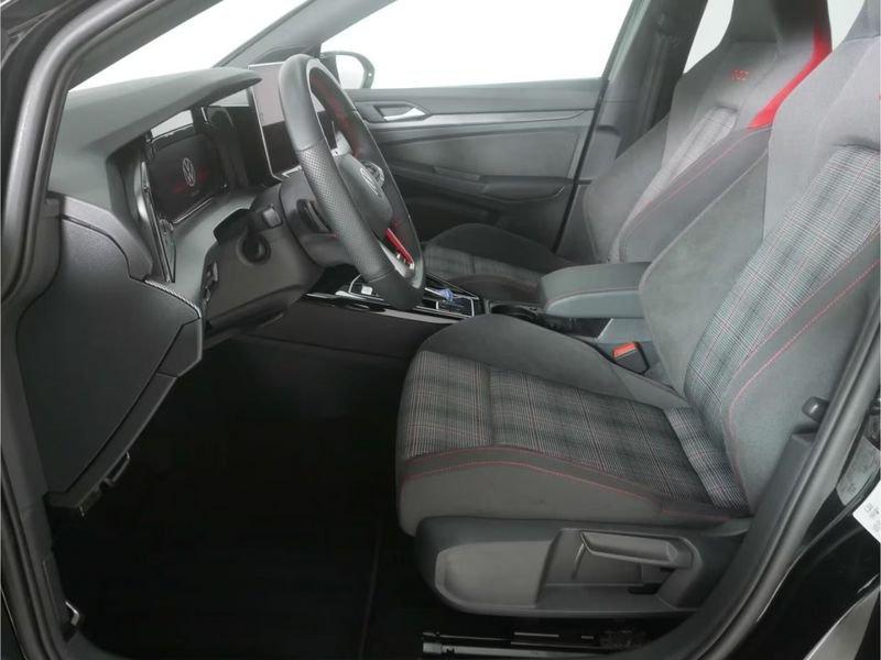 Volkswagen Golf 2.0 TSI GTI DSG Black Style LED 18" Camera