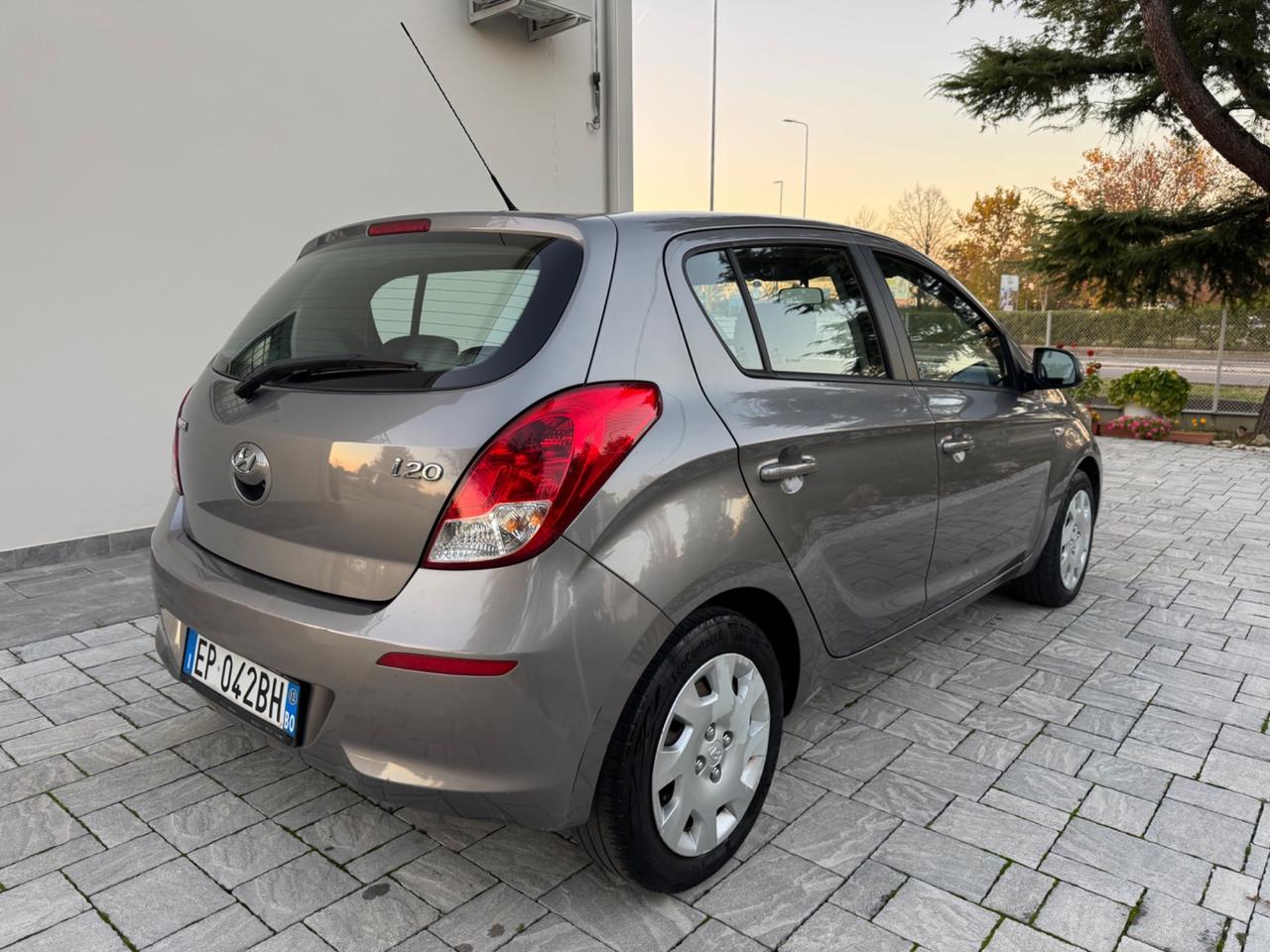 Hyundai i20 1.2 5p. BlueDrive GPL Sound Edition OK NEOPATENTATI