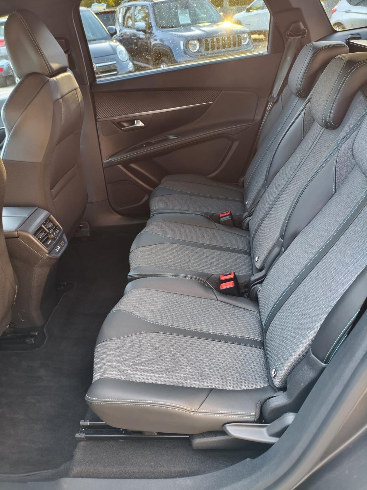 Peugeot 5008 1.5 Bluehdi 130cv EAT8 Allure 7 Posti