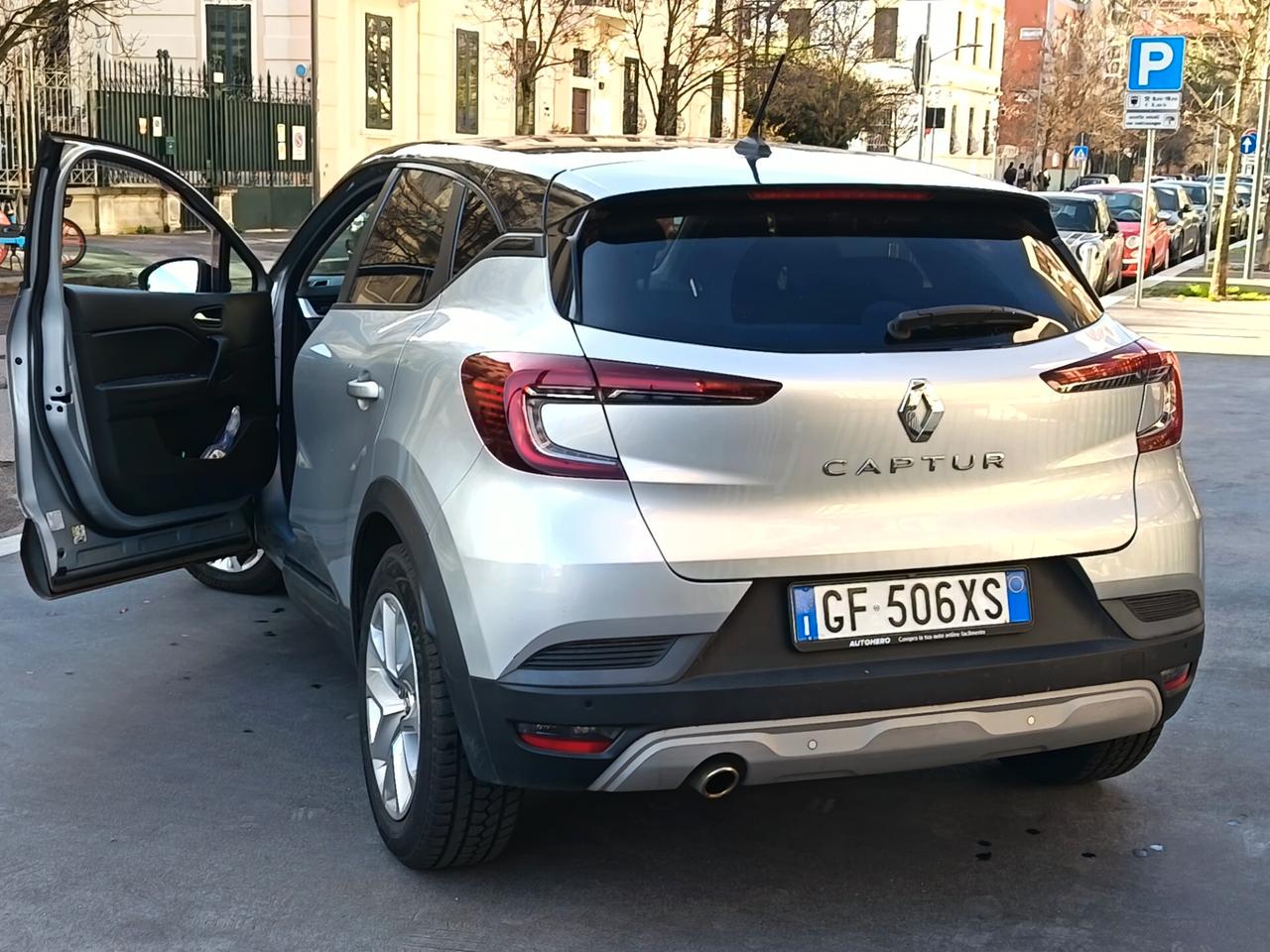 Renault Captur Mild Hybrid 140 CV RS Line
