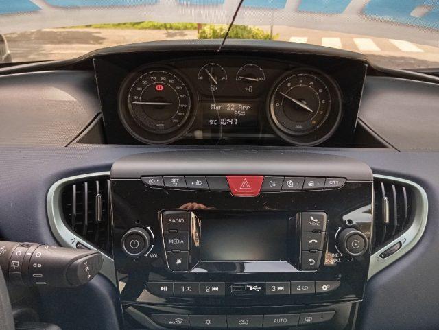 LANCIA Ypsilon 1.0 FireFly 5 porte S&S Hybrid Silver