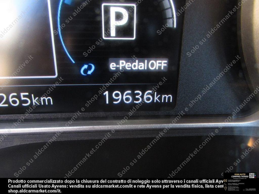 NISSAN Leaf Tekna 40 kWh-Elettrica-19.000 Km