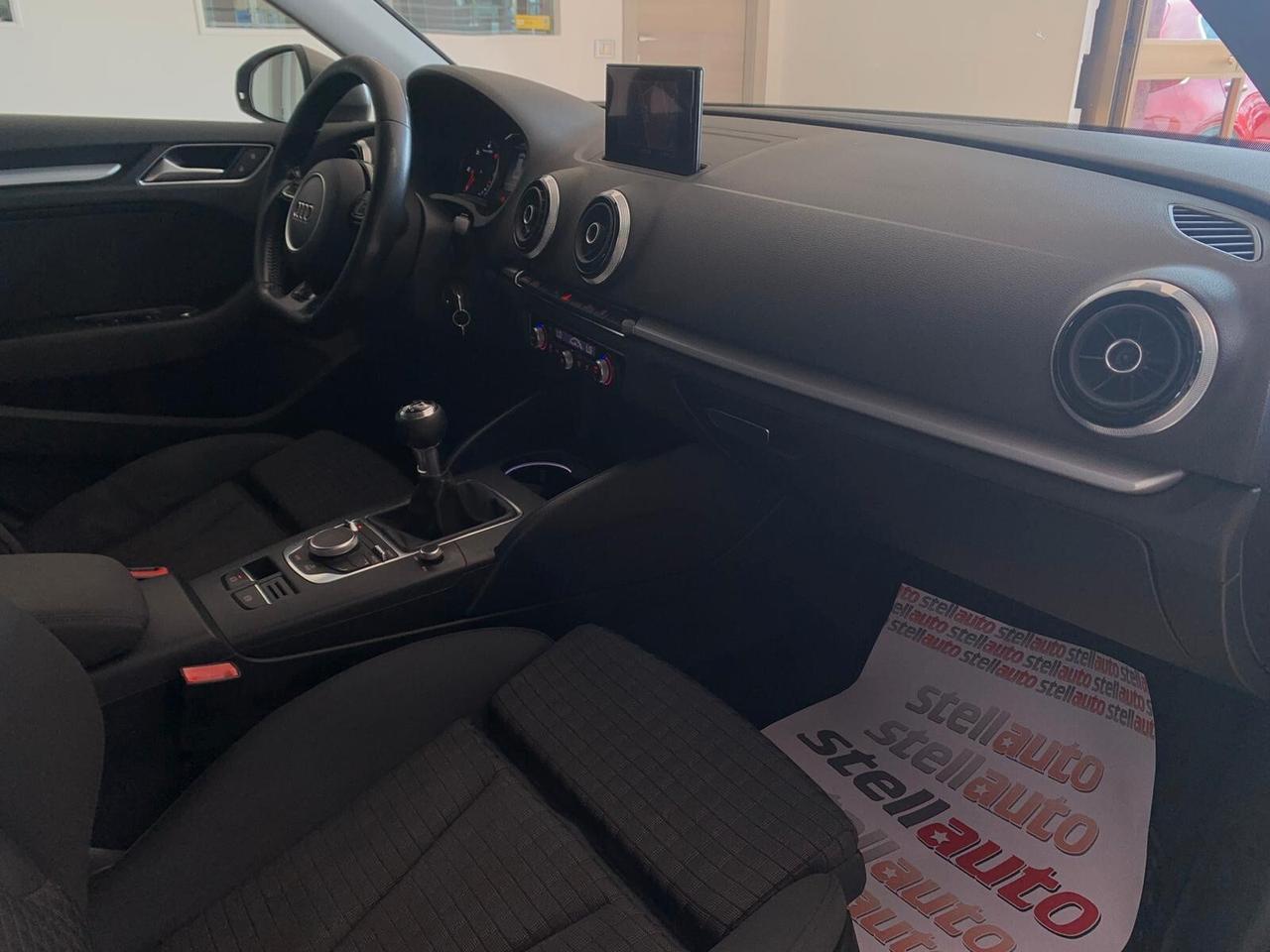 Audi A3 Sportback 1.6 TDI Attraction