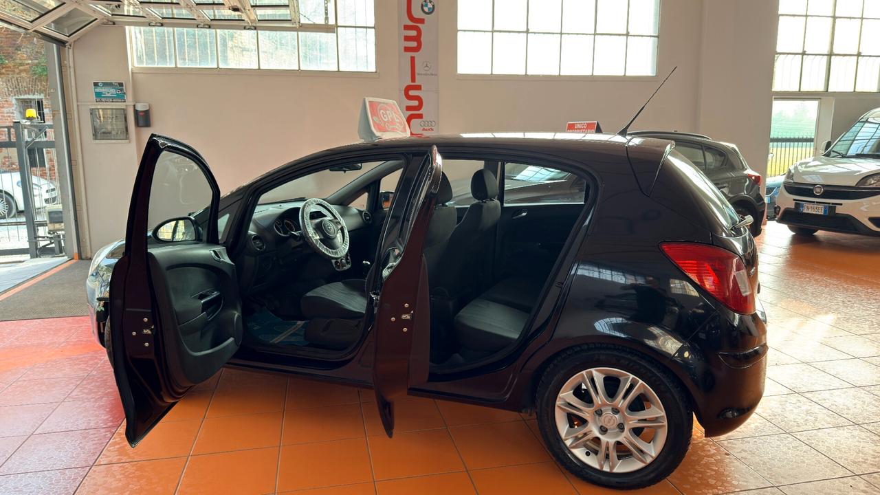 Opel Corsa 1.2 5 porte Easytronic Club