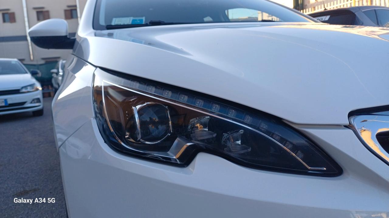 Peugeot 308 1.6 e-HDi 115 CV Stop&Start Allure