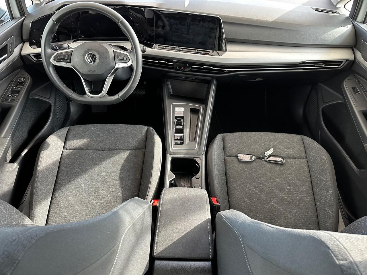 Volkswagen Golf style 2.0 TDI DSG 7 #5765