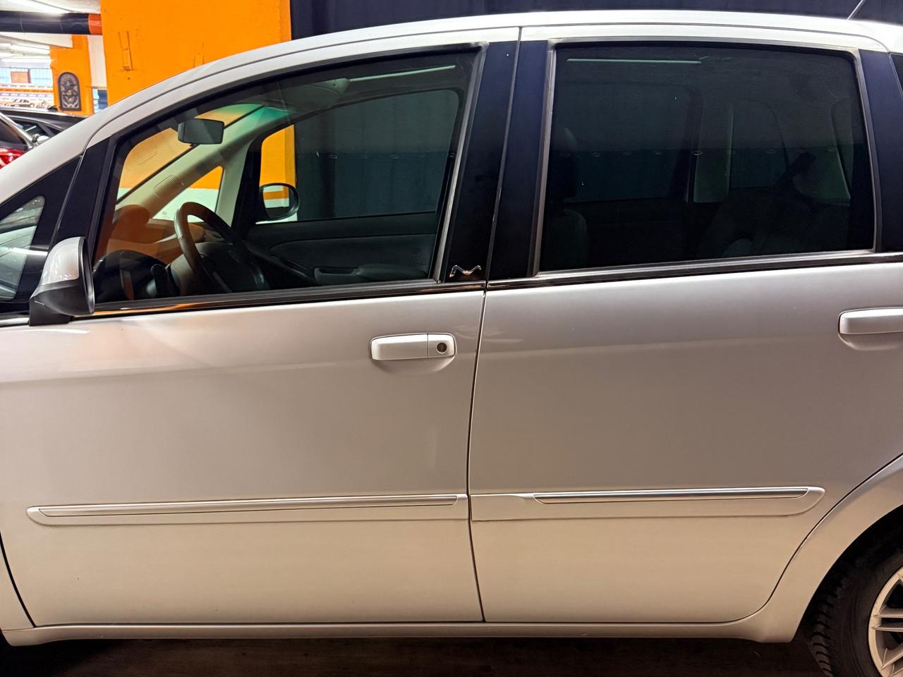 STUPENDA LANCIA MUSA CON SOLI 66.507 KM
