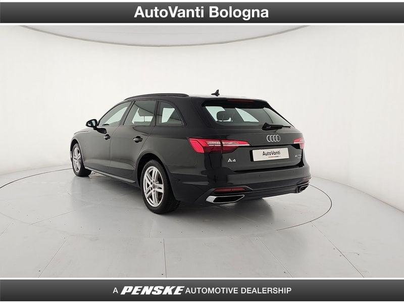 Audi A4 Avant 40 TDI quattro S tronic Business Advanced