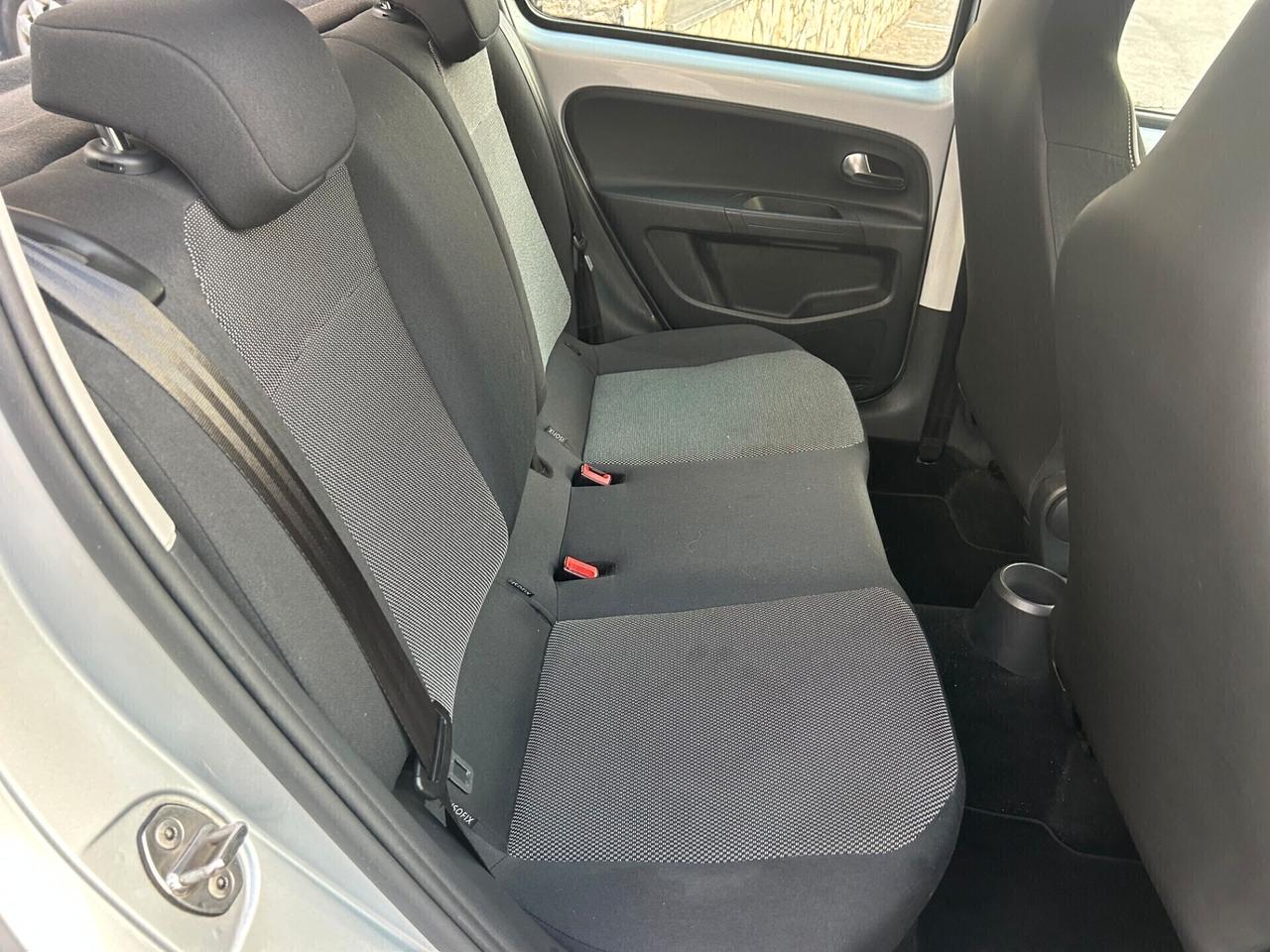 Seat Mii 1.0 68 CV 5 porte Chic Ecofuel