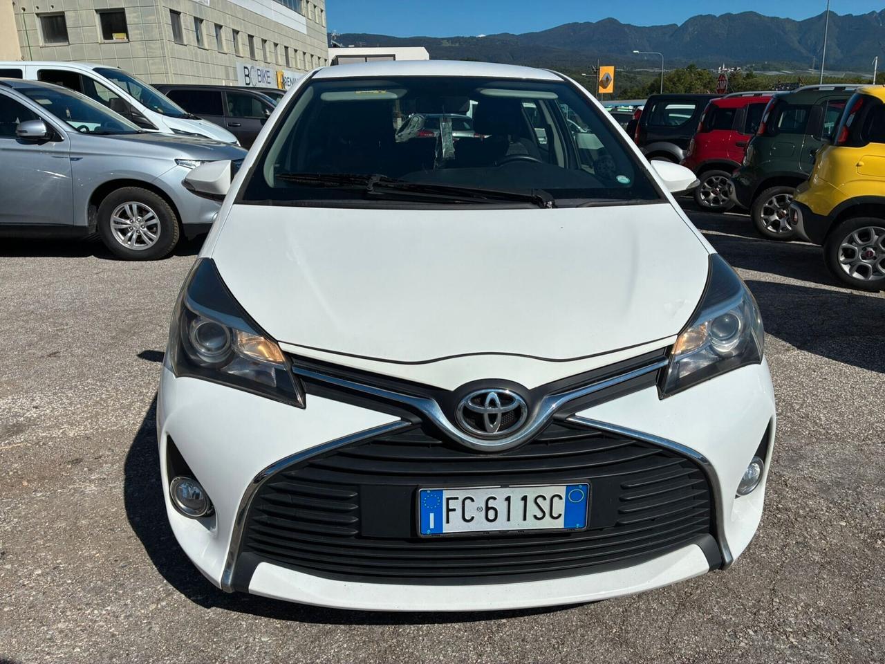 TOYOTA YARIS 1.0 5 PORTE