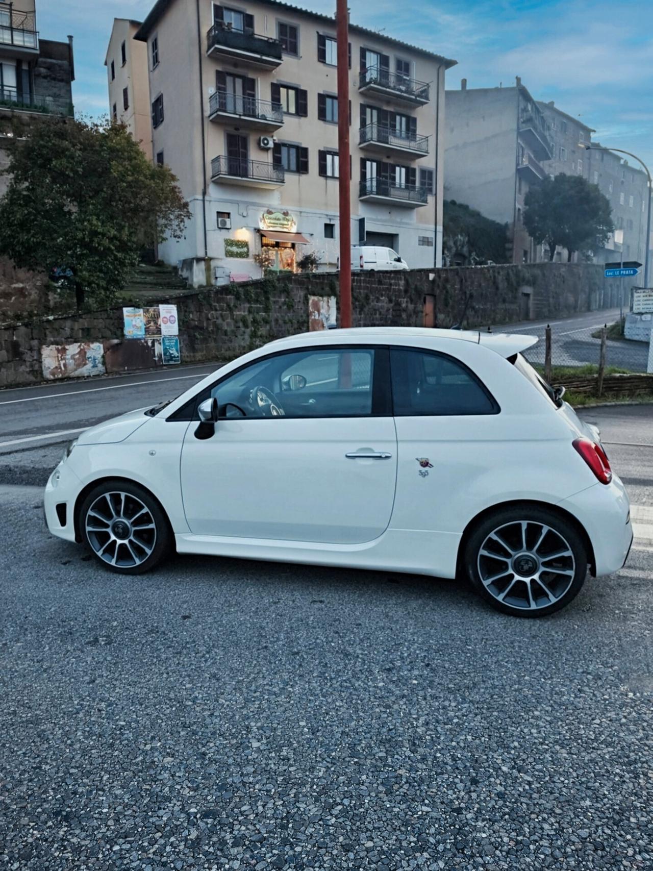 Abarth 595 1.4 Turbo T-Jet 165 CV Turismo