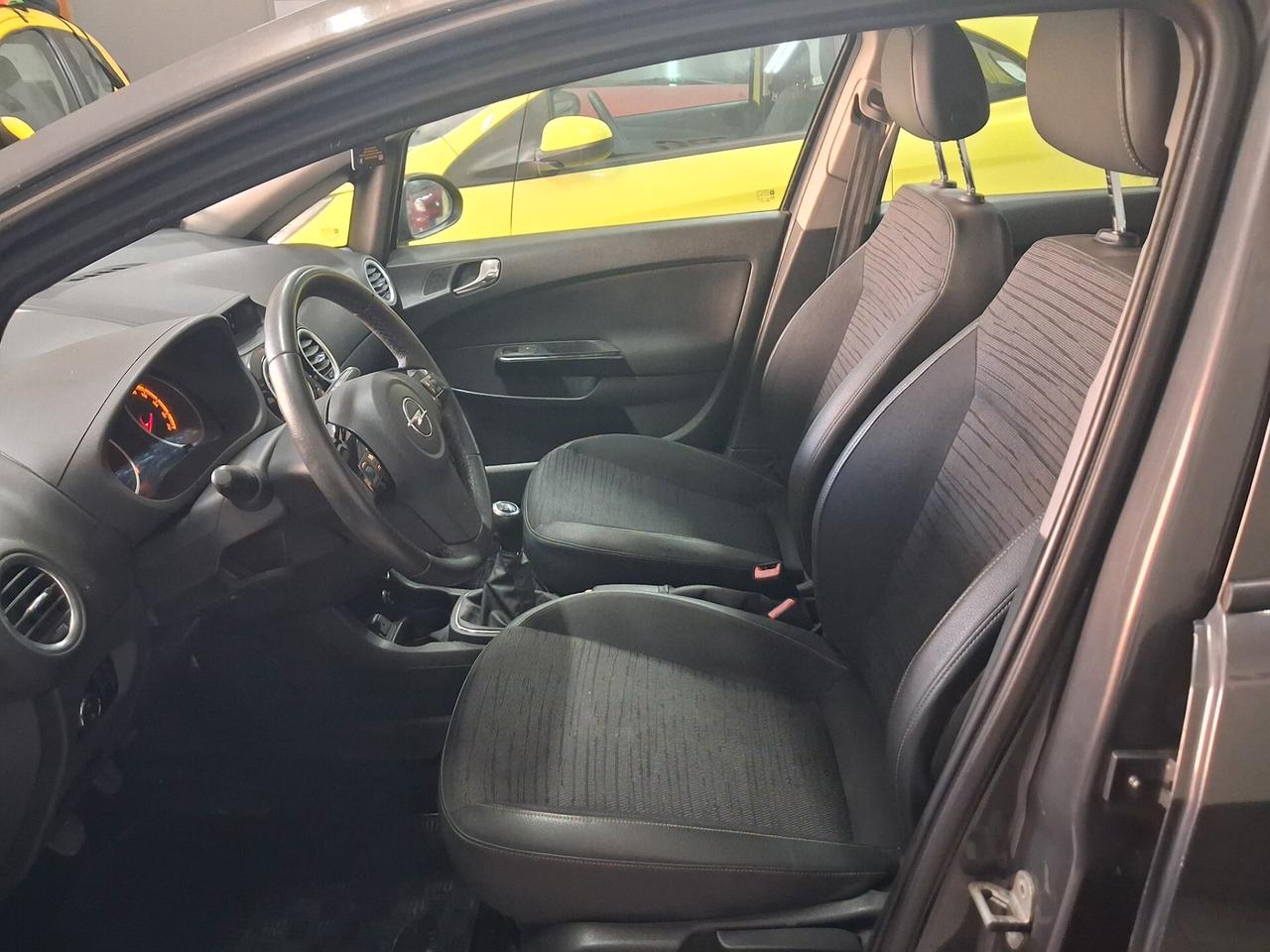 Opel Corsa 1.2 85CV 5 porte GPL-TECH 2014 unico prop