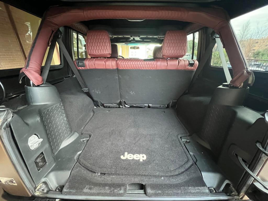 Jeep Wrangler Unlimited 3.6 V6 Chelsea LTD Auto E6 Wrangler Unlimited 3.6 V6 Chelsea LTD Auto E6