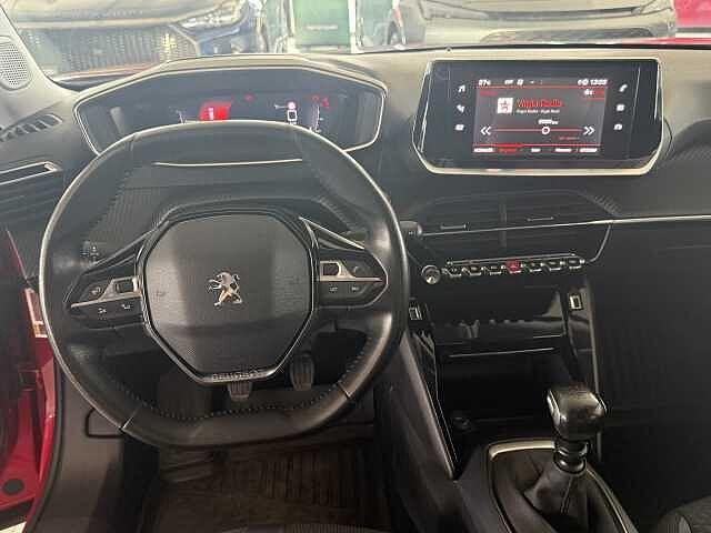 Peugeot 2008 1.2 PureTech 100 CV Allure