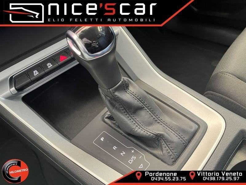 Audi Q3 35 TDI S tronic Business