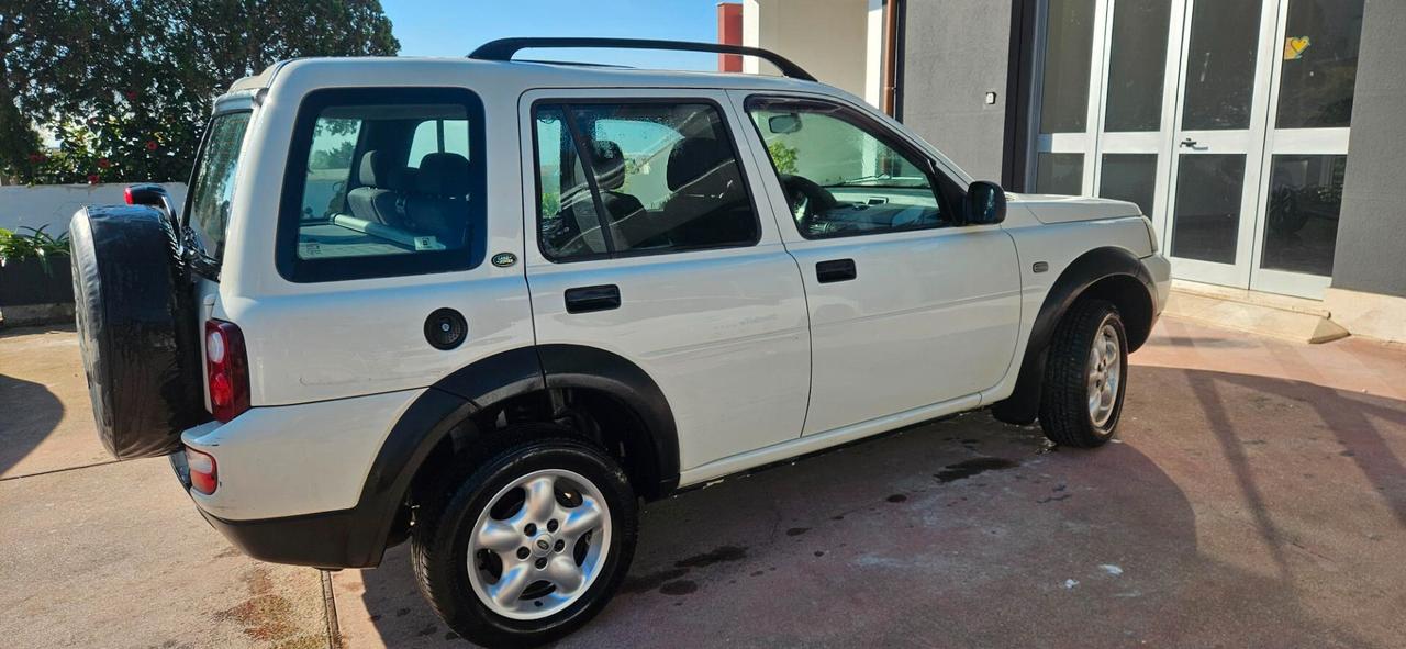 Land Rover Freelander 2.0 Td4 16V cat S.W. SE
