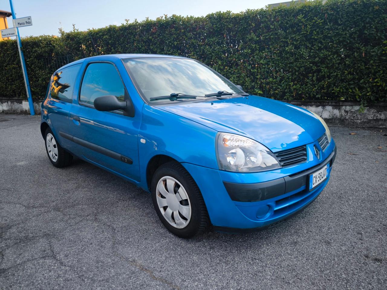 RENAULT CLIO 1,2 BENZINA- OK NEOPATENTATI