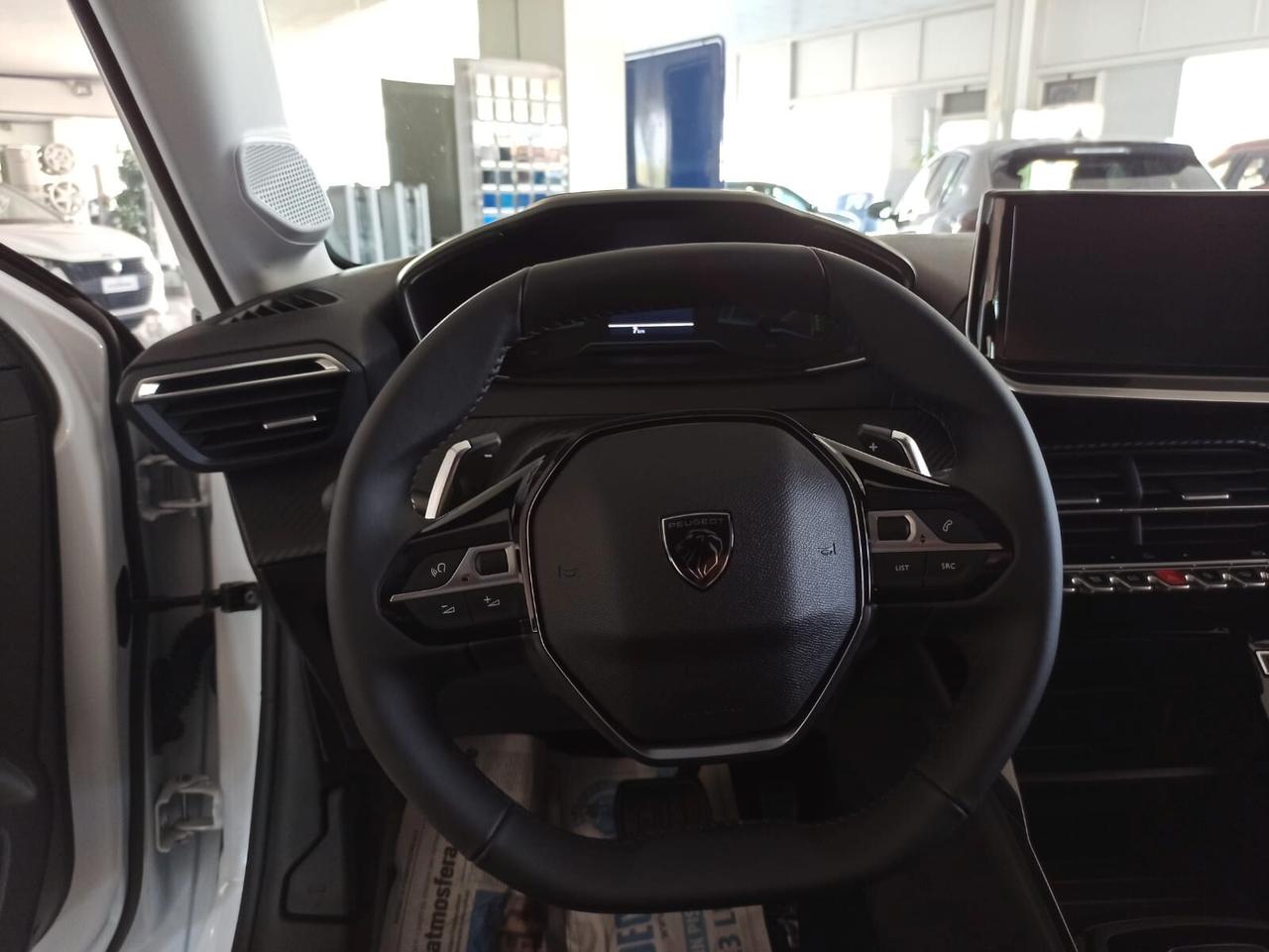 Peugeot 208 Hybrid 110 e-DCS6 Style