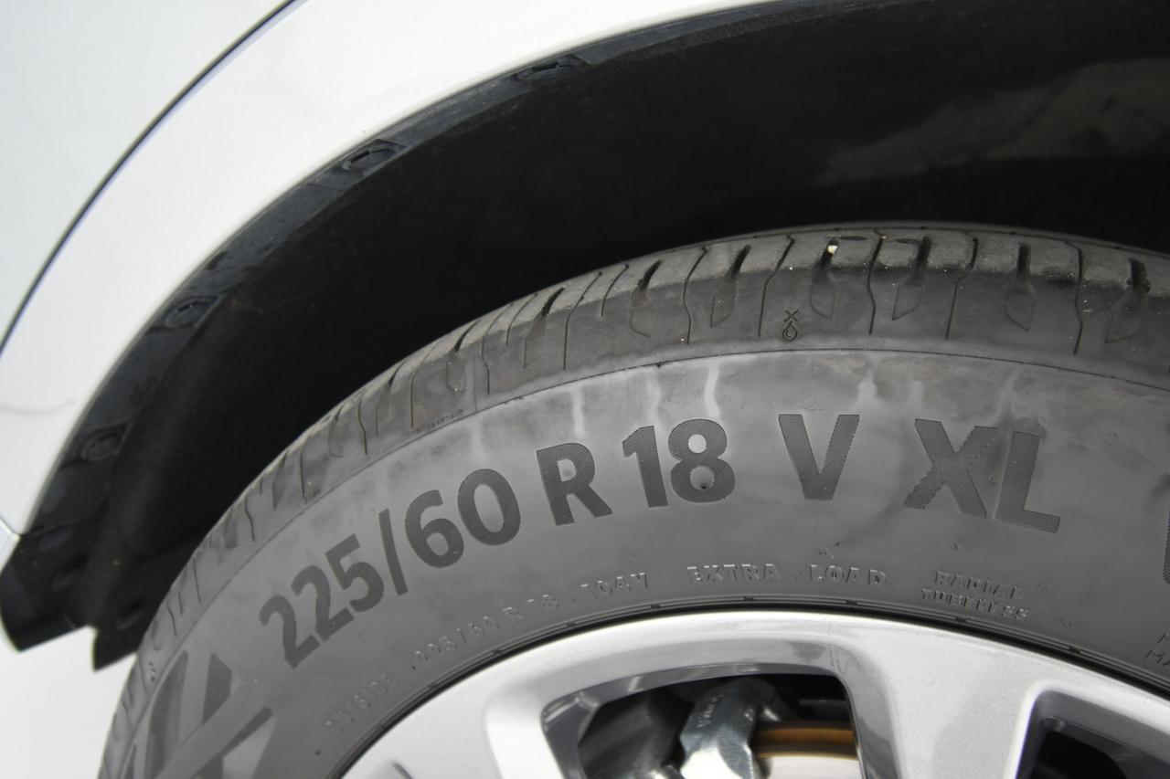 FORD Kuga 1.5 ecoblue ST-Line 2wd 120cv auto NEOPATENTATI+CAMERA