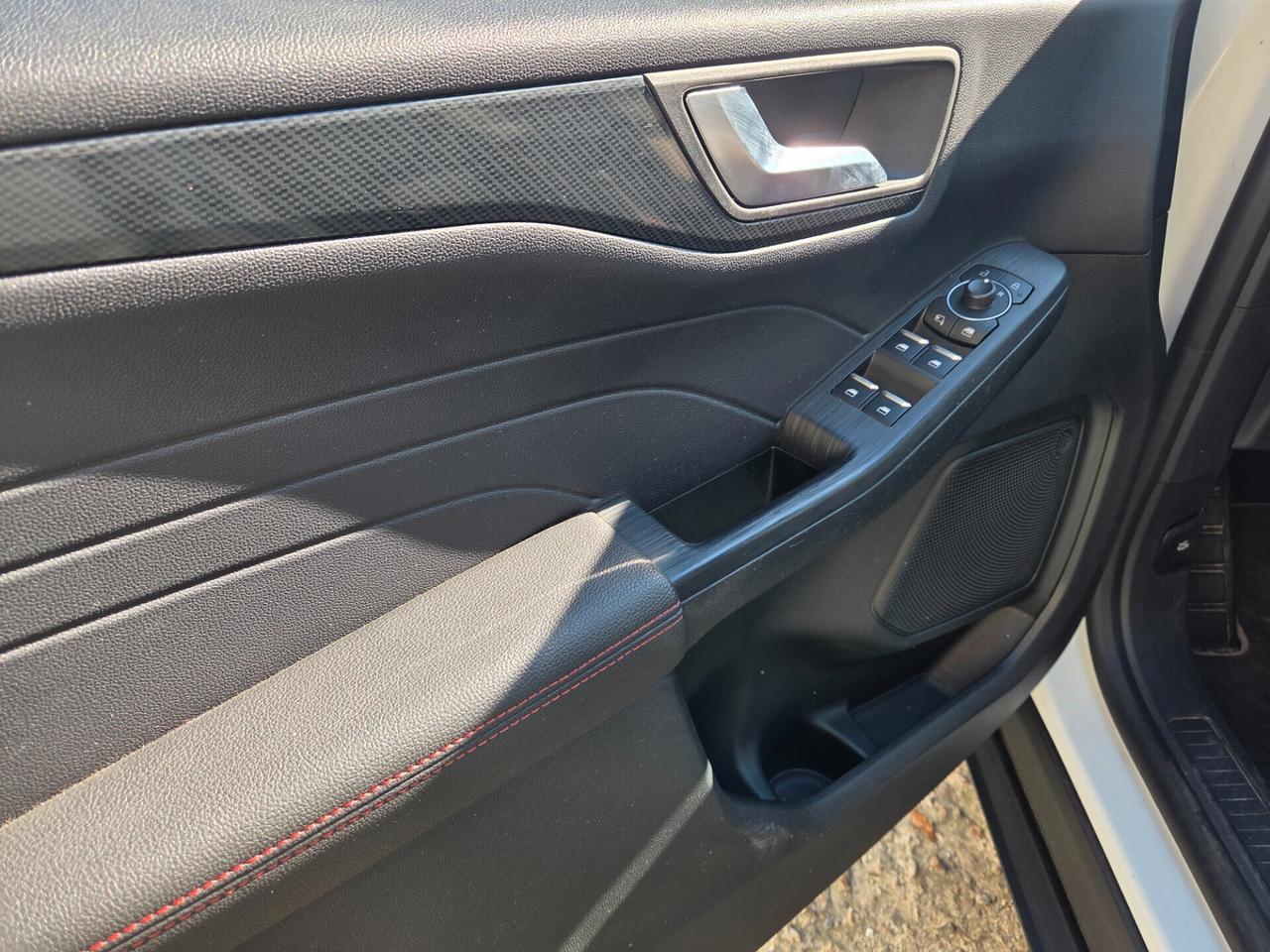 Ford Kuga 2.5 Full Hybrid 190 CV CVT 2WD ST-Line