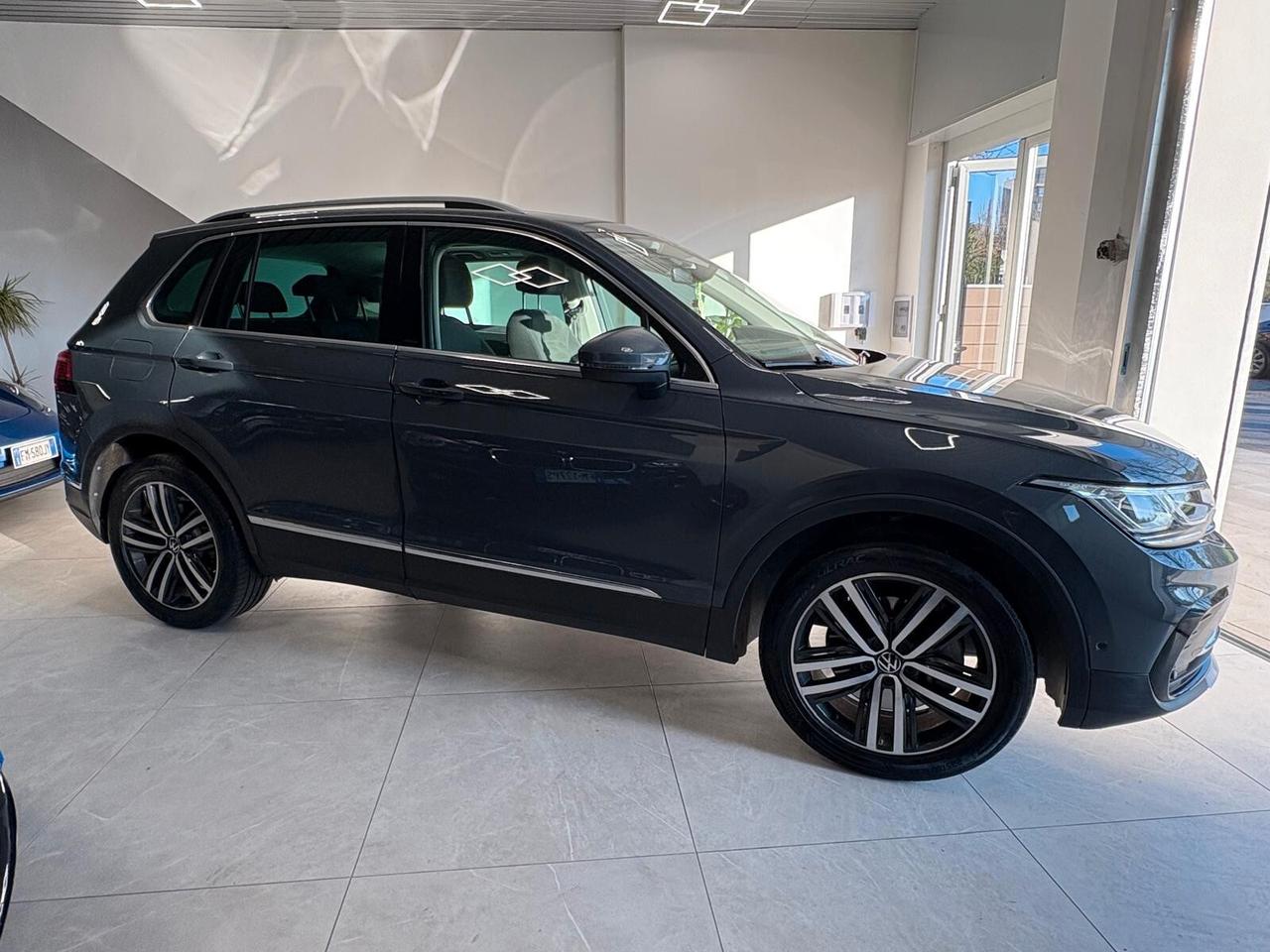 Volkswagen Tiguan 1.4 TSI eHYBRID DSG Elegance