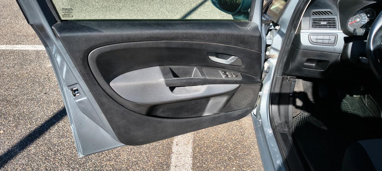 Fiat Grande Punto 1.4 Starjet 16V 5 porte Dynamic