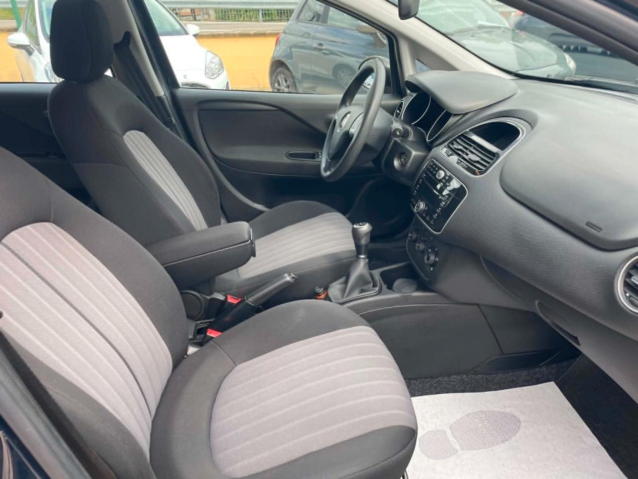 Fiat Punto 1.3 MJT II S&S 95 CV 5 porte Street