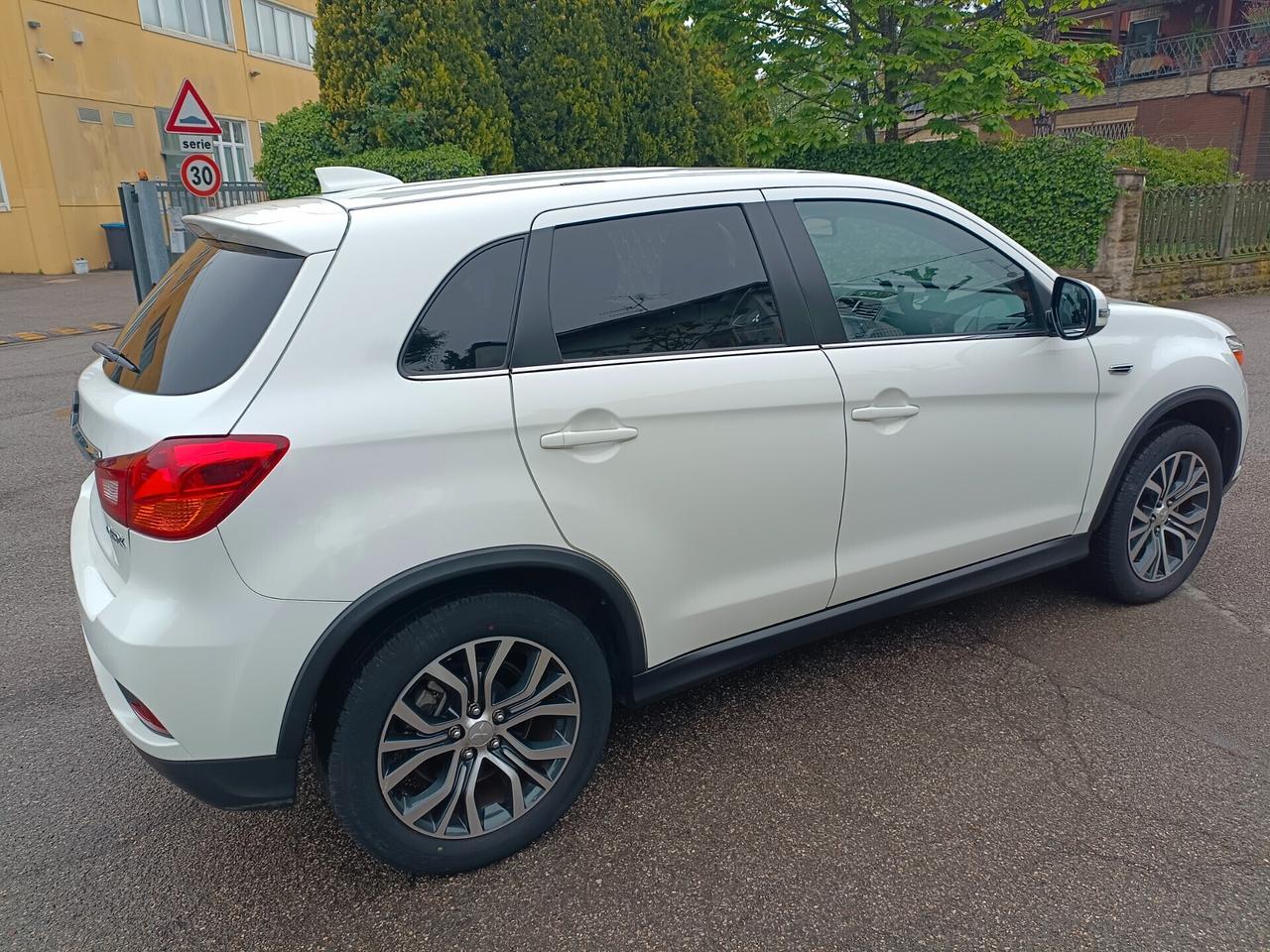 Mitsubishi ASX 1.6 2WD GPL