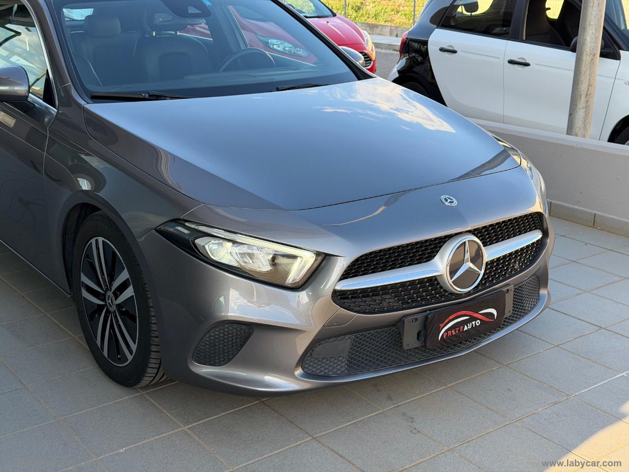 MERCEDES-BENZ A 160 Sport