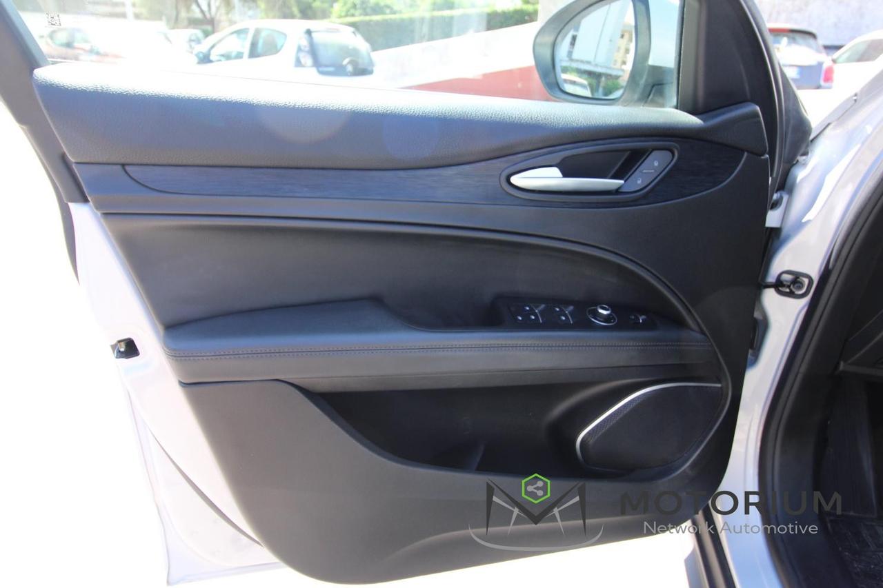 Alfa Romeo Stelvio 2.2 Turbodiesel 190 CV AT8 RWD Executive