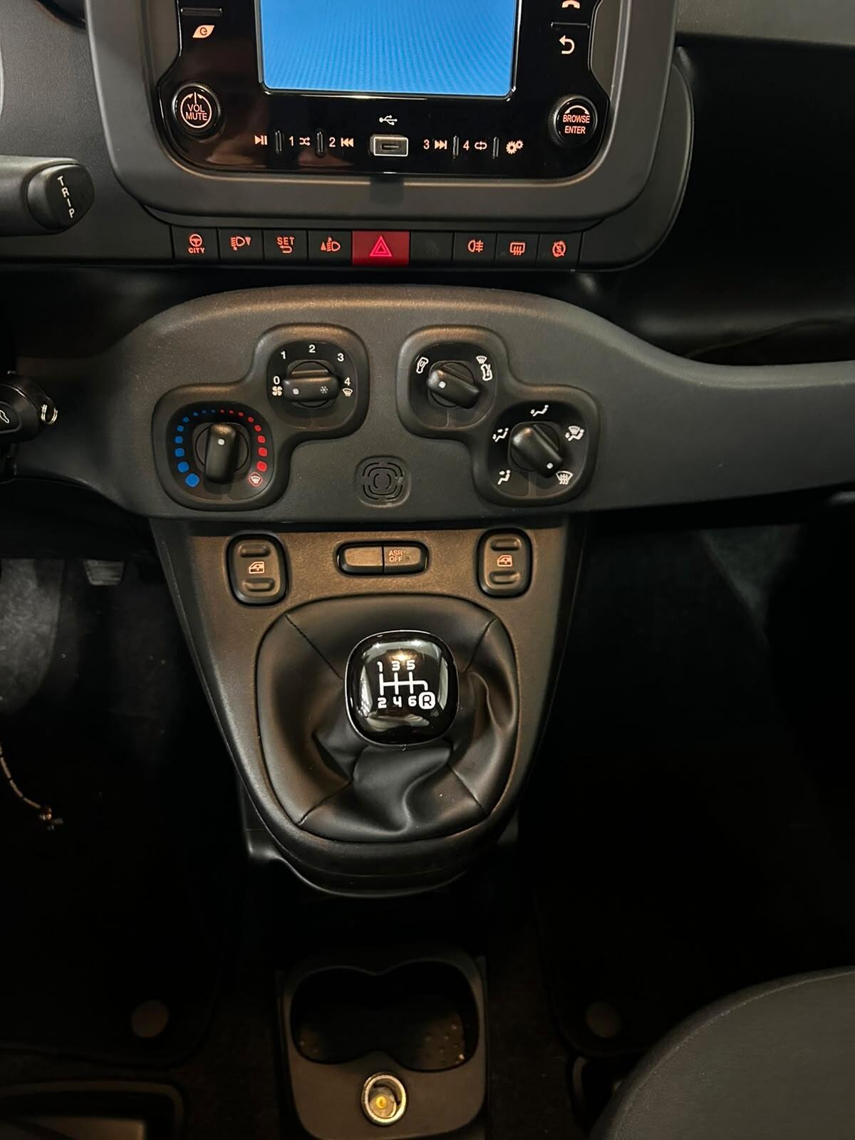 Fiat Panda Cross 1.0 Hybrid 2024
