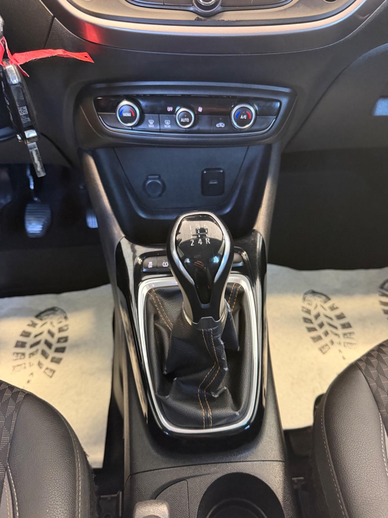 Opel Crossland X 1.6 ECOTEC D 8V Start&Stop Ultimate