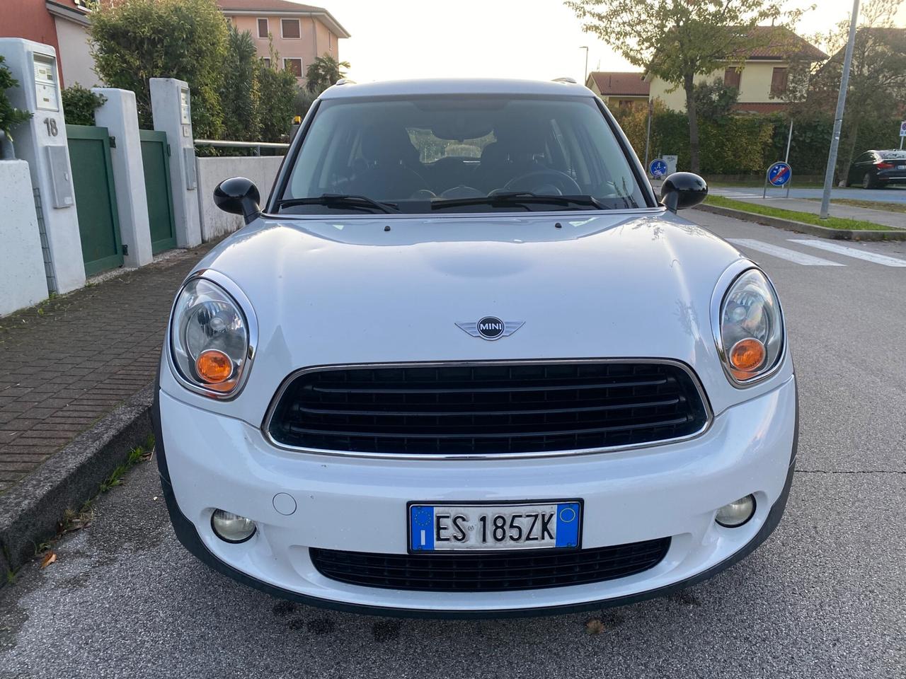 Mini Countryman 1.6 D CON GANCIO TRAINO
