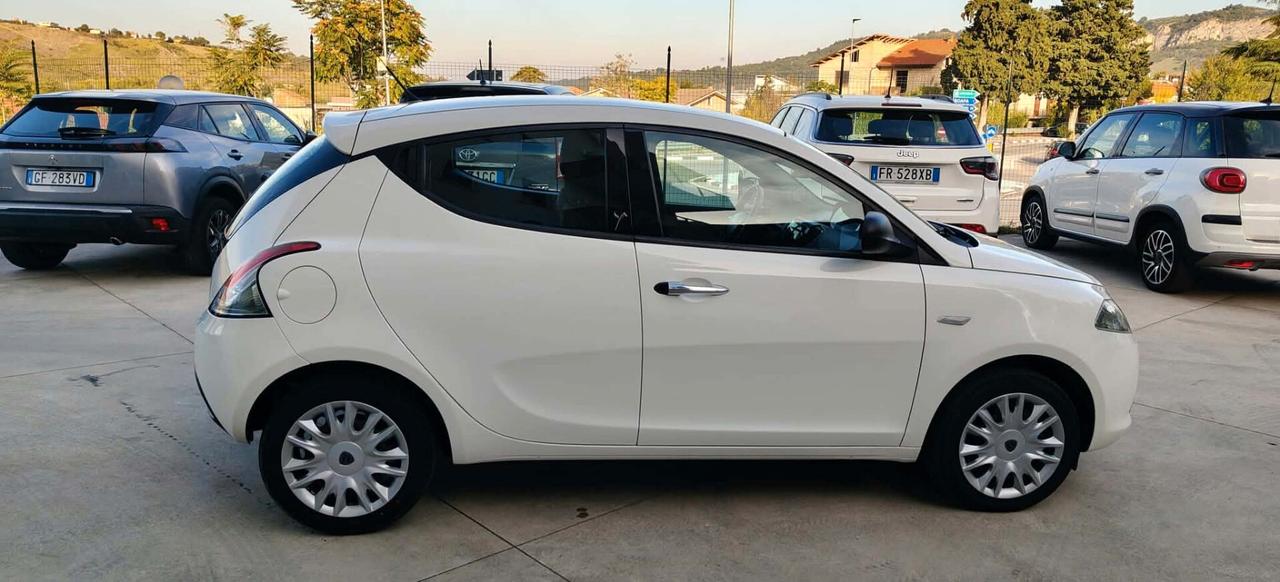 Lancia Ypsilon 1.3 MJT 16V 95 CV