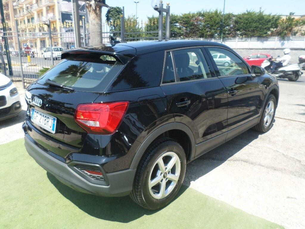 Audi Q2 35 TFSI S tronic Business
