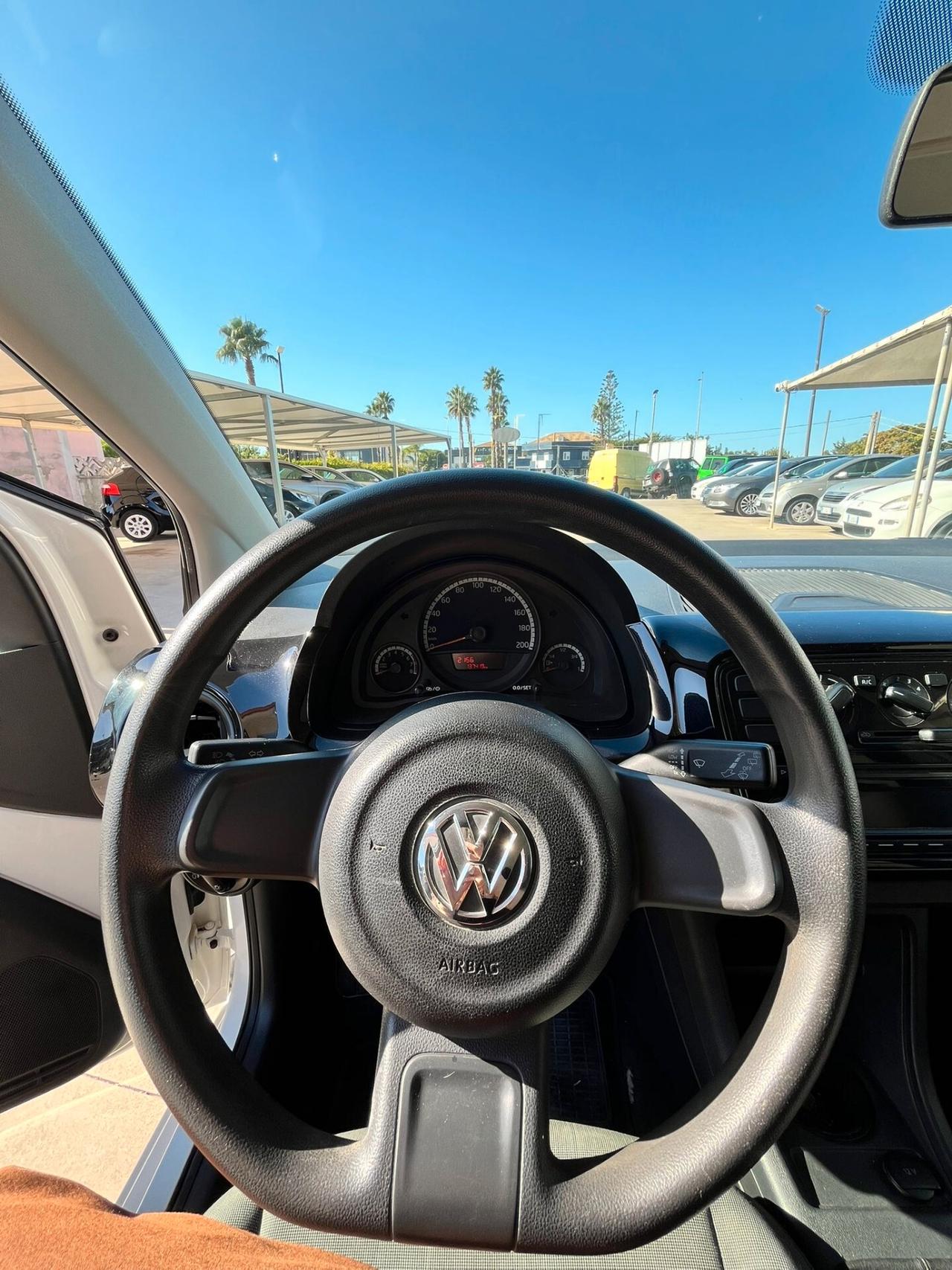 Volkswagen up! 1.0 75 CV 5p. high