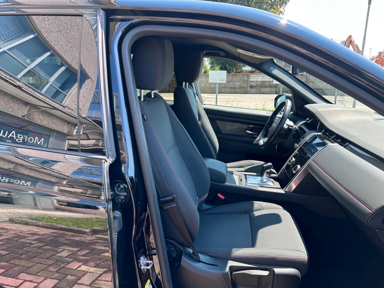 Land Rover Discovery Sport 2.0d R-Dynamic 7POSTI! AUTOMATICA! FULL LED!