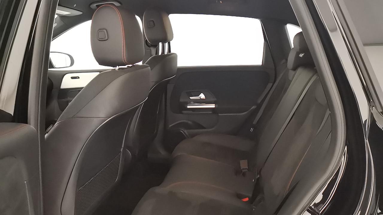 Mercedes-Benz Classe B - W247 2023 - B 250 e phev AMG Line Advanced Plus auto