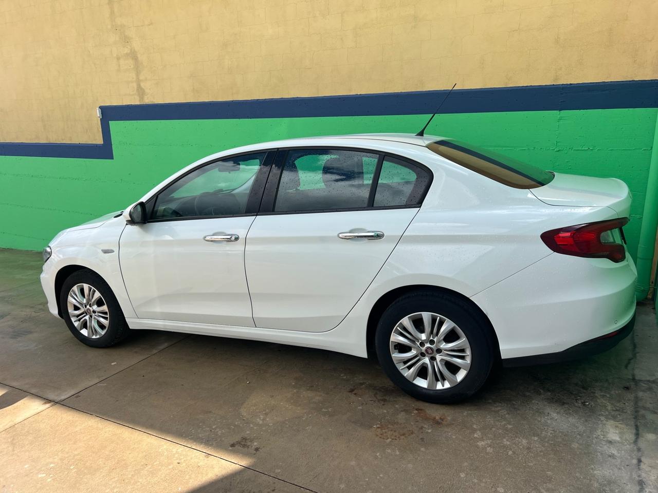 Fiat Tipo 1.6 Mjt S&S 5 porte Lounge