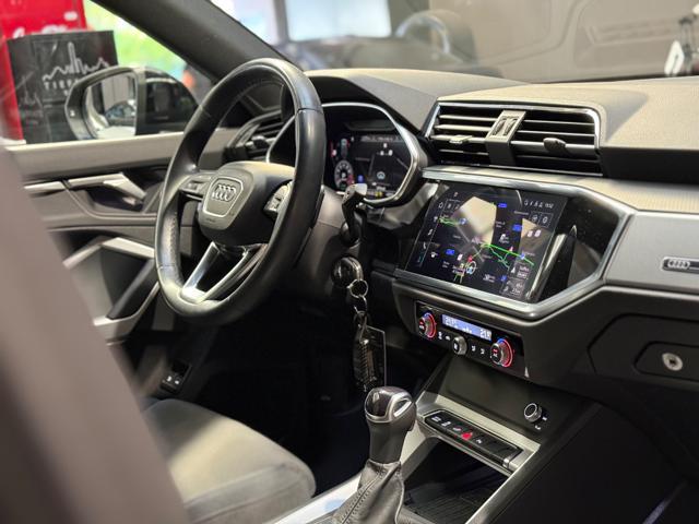 AUDI Q3 45 TFSI e S tronic S line edition