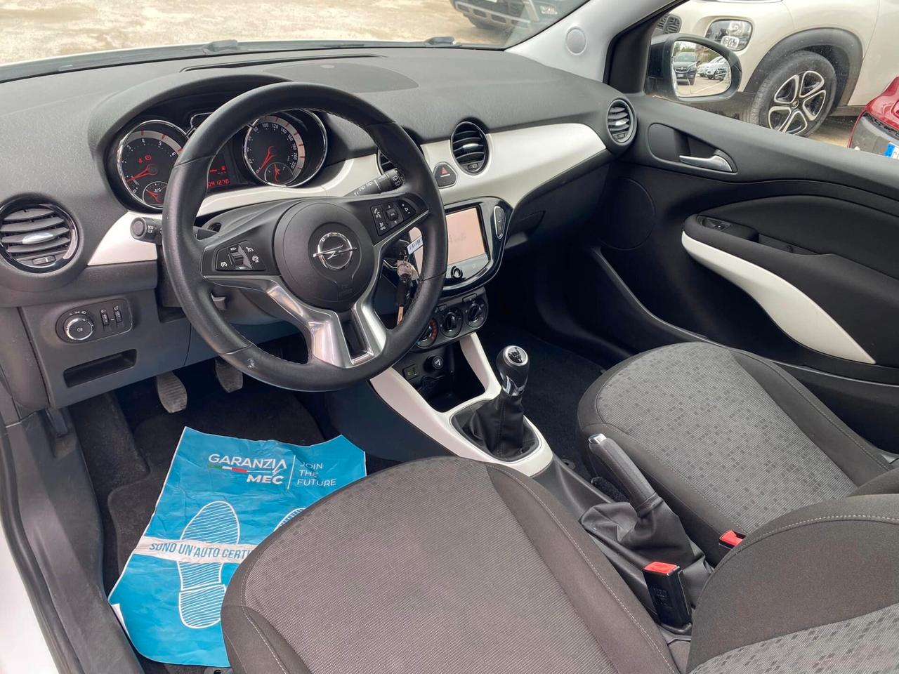 Opel Adam 1.2 70 CV