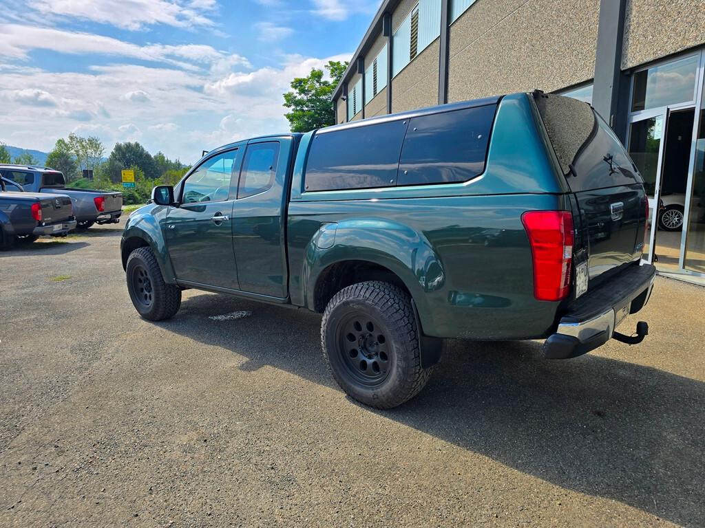 Isuzu D-Max 2.5 TDI 163CV SPACE CAB MONSTER LS