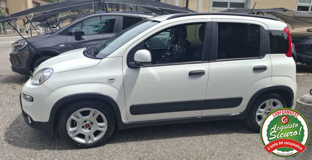 FIAT Panda 1.0 FireFly S&S Hybrid City Life UNICO PROPR.