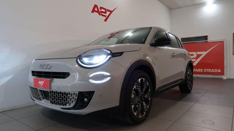 FIAT 600 1.2 Hybrid 100cv La Prima