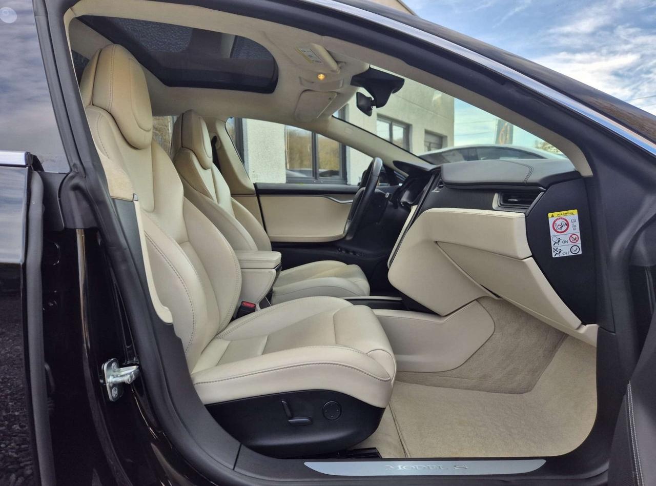 Tesla Model S 75D