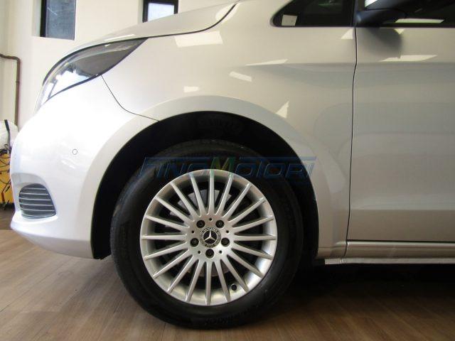 MERCEDES-BENZ V 200 d Automatic 4Matic Compact 6 POSTI