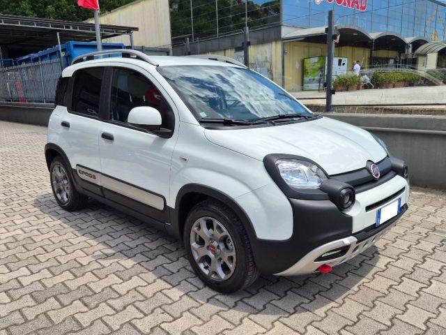FIAT Panda Cross 1.0 FireFly S&S Hybrid