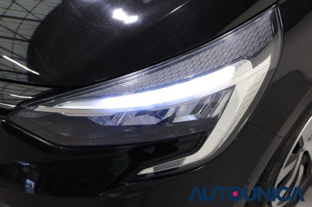 RENAULT Clio TCE 90 CV 5 PORTE EQUILIBRE NEOPATENTATI FARI LED